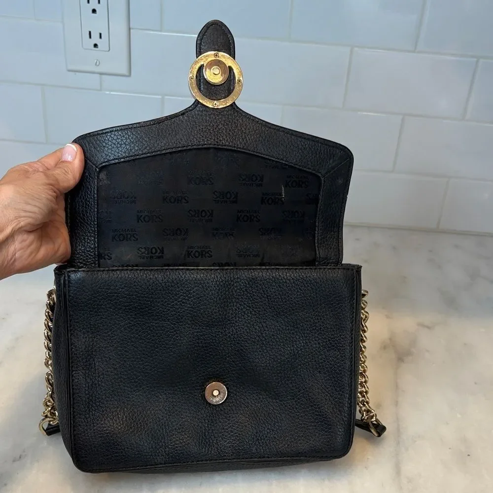 Michael Kors Bag Crossbody Purse Handbag Vanna Medium Pebbled Leather Chain Bag